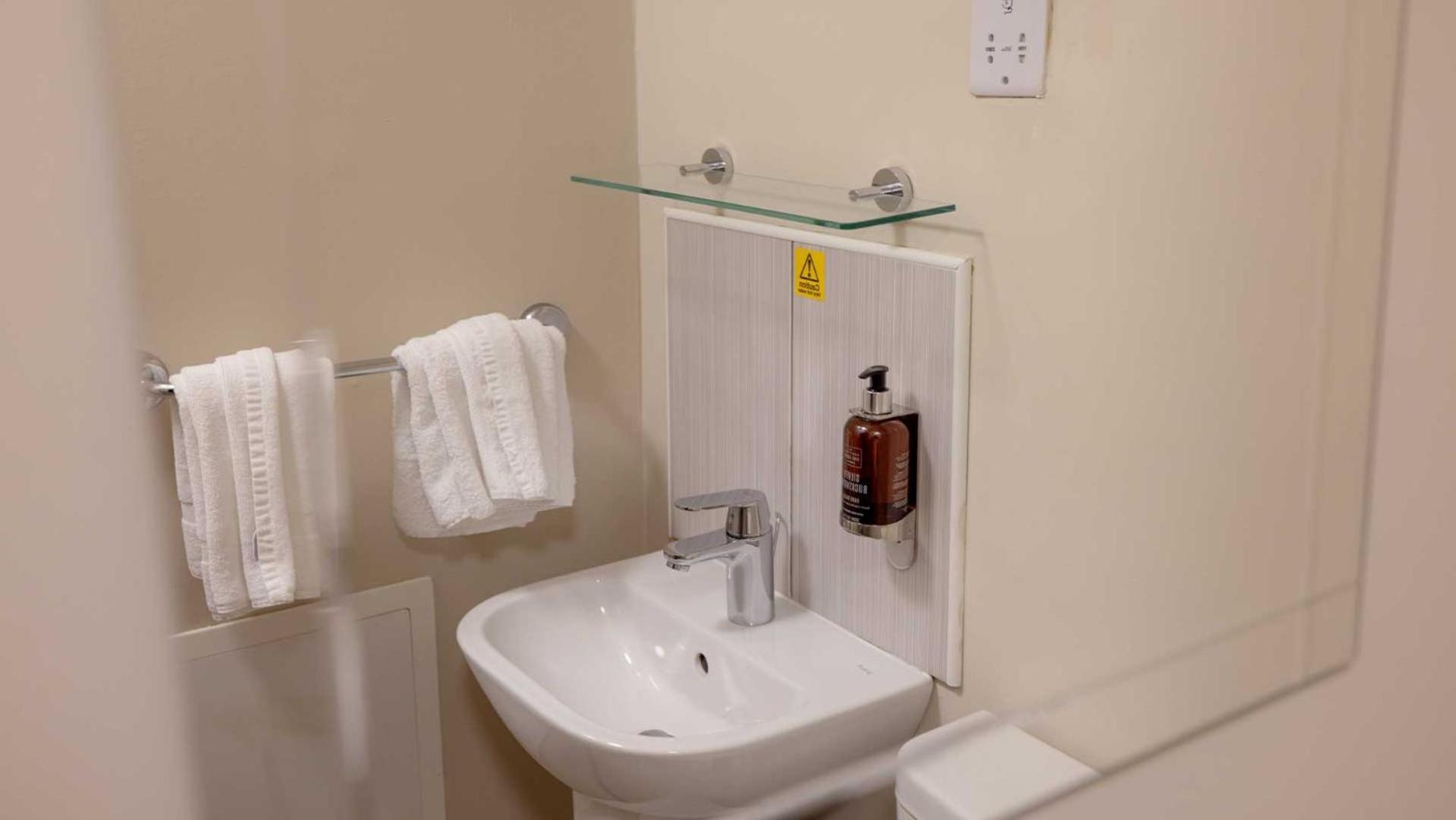 The Tarbet Hotel Ngoại thất bức ảnh